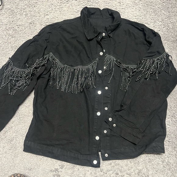 Black denim jacket with fringe - Picture 3 of 3